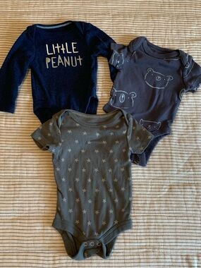 LOT OF 3 cloud island baby onesies | Newborn